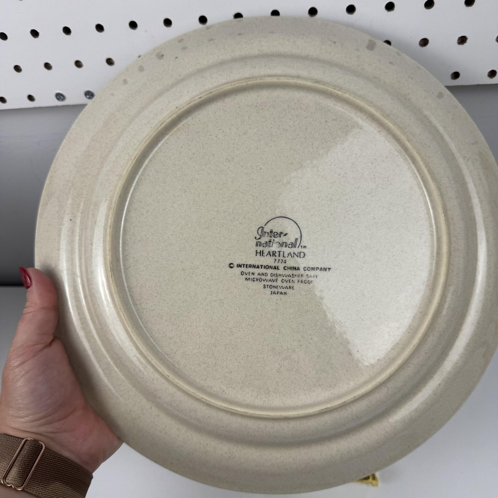 Vintage International China Heartland Chop Plate Large Beige Farm Scene Japan - Picture 8 of 10